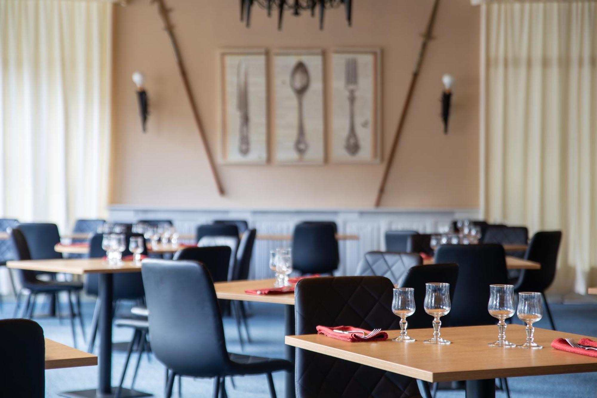 Hotel Restaurant Du Chateau Josselin Luaran gambar